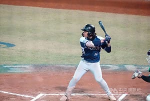 大專棒球聯賽黃聖凱2安3打點　教頭：潛力值得開發