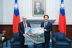 賴清德指台海和平攸關歐洲安全  歐議會訪團譴責中國軍演：不接受挑釁行為