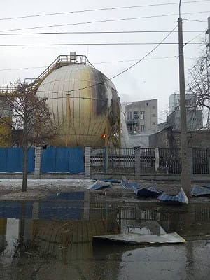 (影) 俄軍空襲炸美企! 300噸葵花籽油大量洩漏 烏外長批：蓄意攻擊