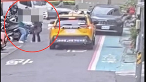 信義區驚傳隨機攻擊事件！男失控毆打路人  遭警制伏送醫