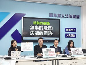 回嗆賴清德  徐巧芯：讓防寒衣、新戰機到貨不是你的義務嗎？