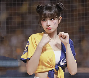 父親驟逝母親也病倒！邊荷律「告假返韓」悲痛心聲曝光