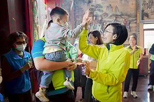 推「一區一親子館」   林岱樺和父母一起陪孩子長大