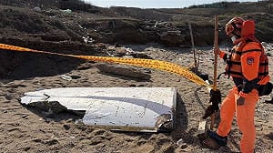 F-16飛官辛柏毅跳傘失聯！澎湖發現飛行器殘骸 軍方勘查回應