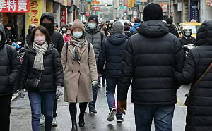 冷到懷疑人生！新竹關西今晨驚見3.9度　專家：下週末冷氣團會再來