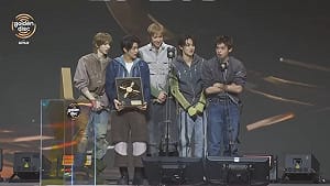 韓星雲集台北大巨蛋 CORTIS奪獎台成員中文謝歌迷