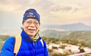 批蔣萬安「無菸城市」 張景森：像蔣介石一樣要剪我們長頭髮及喇叭褲