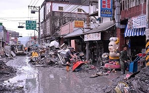 花蓮馬太鞍溪堰塞湖洪災釀19死！鄉長4人帶回問訊 鄉民嘆：檢調終於動了