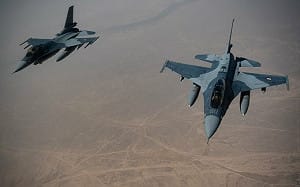   以、伊戰機都升空! 傳中軍機急赴伊朗送紅旗導彈 中、印出手封鎖「這航線」....