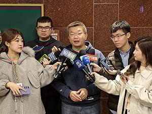 新款Team Taiwan帽T詢問度爆表 蔡其昌：最快下週實體販售