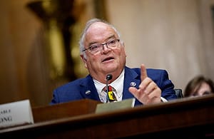 美「第52州」也出列? 大使候選人說在這裡 緊急道歉沒用 4千人連署要他滾