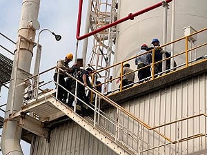 台塑林園廠工安意外 3油漆工疑面罩破洞缺氧暈眩