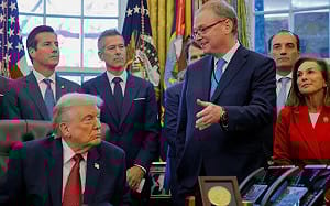 Fed主席人選未定！川普稱讚哈塞特表現亮眼  坦言「捨不得調走」