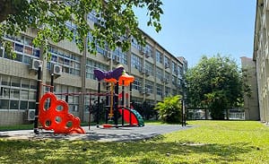 無良醫護家長疑隱匿小孩病情   高市某私小腸病毒疫情延燒校外