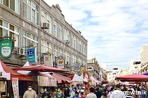 馬到成功迎新春  逛新化年貨大街虎頭埤奇美博物館  臺南春節樂購遊