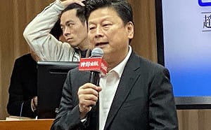 火大回嗆賴清德 傅崐萁：國防特別條例不會通過政院版