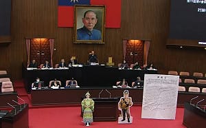 賴清德缺席立院彈劾說明 傅崐萁控：上任一年半掏空台灣40.5兆 