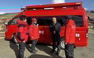 觀光直升機在日失聯　駐日代表李逸洋代表我方高層致謝　日方跨部門全力搜救