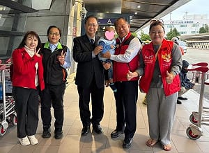 幼兒遭保母虐待致發展遲緩　獲助返印尼與母團聚