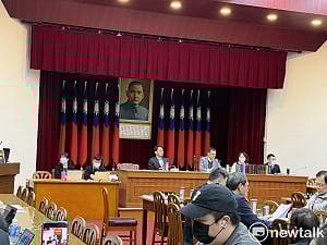 新興計劃預算黨團協商　陳培瑜嗆3藍白委「演爛戲」、綠怒離席 