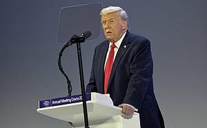 川普撤回對歐洲8國關稅脅迫  承諾不對格陵蘭動武