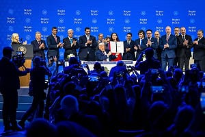 川普「和平理事會」正式成立　達沃斯簽署創始憲章