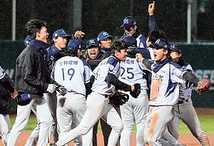 大專棒球聯賽鏖戰逾4小時靠意志力　北市大晉冠軍戰