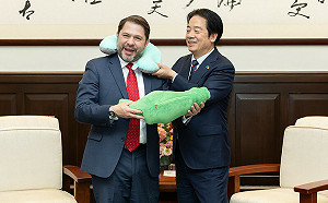 賴清德盼解決台美雙重課稅  美參議員：支持台灣主權獨立