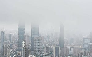 徒手攀登101遇雨喊卡 Netflix宣布延期至週日上午9點直播