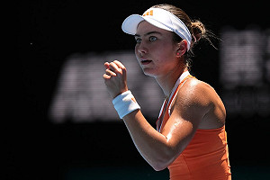 18歲少女約維奇強勢晉級澳網8強　將對決球后莎芭蓮卡