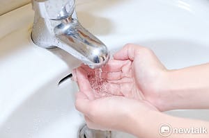 快儲水！基隆八堵路漏水搶修  今晚9時起停水12小時 逾5000戶受影響