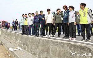 農水路7年改善4.7條高速公路長度   黃偉哲邀中央視察盼重視基層建設需求