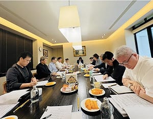 從夏天談到冬天！賴清德曝關稅談判秘辛 官邸開會照成員全曝光 