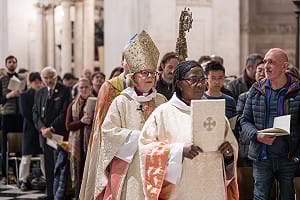 英國國教首位女性大主教就任  譴責厭女症