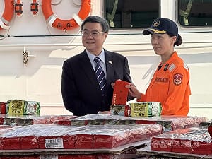 台美聯手逮貨輪走私近1.3噸毒品　卓榮泰表彰海巡等