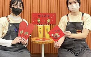 手搖飲搶搭新春話題 滿額送紅包袋 加購享春聯斗方