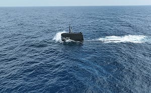  有圖有真相！台船公布「海鯤軍艦」淺水潛航測試照片