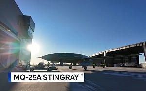 卡關多年終於動了！美軍無人加油機MQ-25完成首次滑行測試