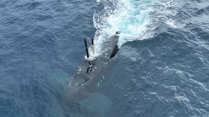 國安會秘書長吳釗燮獨家曝光海鯤艦潛航空拍視角