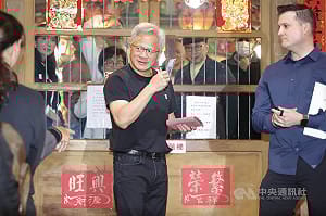 ASIC挑戰來勢洶洶　黃仁勳：出貨量不會超過輝達GPU