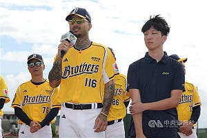 兄弟打擊教練部門台日韓美兼具　平野惠一解釋原因