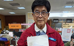 不認選輸藍花蓮縣長提名 葉耀輝狀告法院聲請假處分 