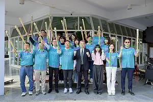 高雄湧言會「17 人團結戰隊」成軍！ 誓成為高雄施政最強後盾