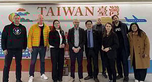 立陶宛率7國議員團訪台惹怒北京!  中共前夕射電磁脈衝彈驅離外國軍機