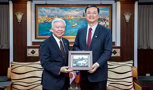 沖繩縣副知事率團首訪高   聚焦智慧城市與新創合作