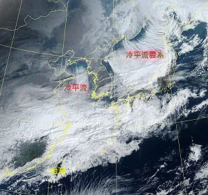 寒流前兆「雲街」現蹤！鄭明典：冷空氣正往台灣靠近