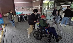 身價8億人瑞與看護閃婚 家屬上演搶人大戰！律師：子女若有做1事就不用怕