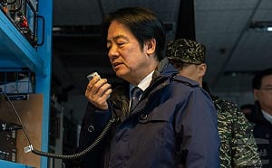 總統視導海軍小雪山雷達站感謝官兵  國防部：美3軍售案發價書3月15日到期