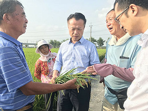 農委會副主委翁章梁辭官  宣佈參選嘉義縣長