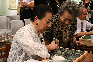 梅嶺老師雙甲子  三代親子師生歡聚慶生